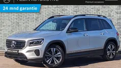 Zilver, metallic lak Gebruikt 2025 Mercedes GLB180 Luxury SUV | € 49.900 (Eerlijke prijs)