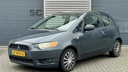 Occasion Mitsubishi Colt Inform 75 PK (55 kW) 2009 Grijs Hatchback