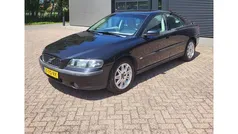 Zwart Gebruikt 2004 Volvo S60 Sedan | € 1.875 (Eerlijke prijs)