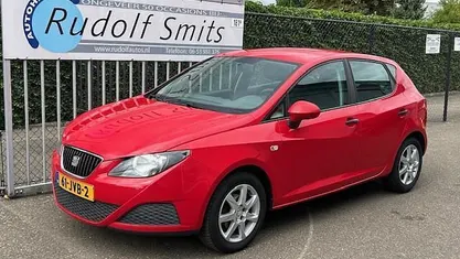 Occasion Seat Ibiza 60 PK (44 kW) 2010 Rood Hatchback