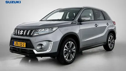 Occasion 2026 Suzuki Vitara Style SUV | € 23.445 (Super prijs)