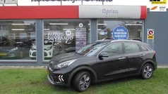 Zwart Gebruikt 2020 Kia Niro SUV | € 20.949 (Eerlijke prijs)