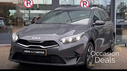 Occasion 2025 Kia Ceed Hatchback | € 29.999 (Eerlijke prijs)