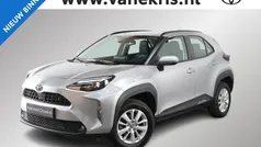 Zilver Gebruikt 2024 Toyota Yaris Cross Active SUV | € 28.848 (Eerlijke prijs)