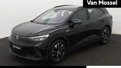 Zwart Gebruikt 2023 VW ID.4 Comfortline SUV | € 39.900 (Goede deal)