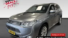 Gebruikt 2014 Mitsubishi Outlander P-HEV Instyle SUV | € 15.444 (Eerlijke prijs)