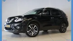 Zwart Gebruikt 2014 Nissan X-Trail Tekna SUV | € 14.950 (Eerlijke prijs)