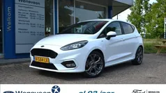 Wit Gebruikt 2021 Ford Fiesta ST-Line Hatchback | € 17.390 (Eerlijke prijs)