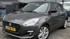 Grijs Gebruikt 2020 Suzuki Swift Hatchback | € 13.900 (Eerlijke prijs)