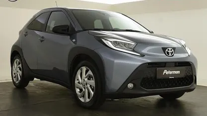 Grijs Gebruikt 2025 Toyota Aygo X Active SUV | € 20.899 (Eerlijke prijs)