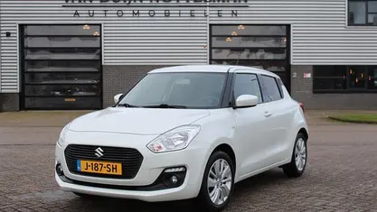 Occasion 2020 Suzuki Swift Hatchback | € 15.450 (Eerlijke prijs)