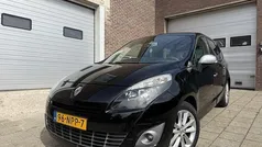 Zwart Gebruikt 2010 Renault Grand Scénic III Privilege MPV | € 3.995 (Eerlijke prijs)