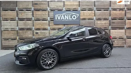 Gebruikt 2021 BMW 118 Executive Hatchback | € 24.890 (Eerlijke prijs)