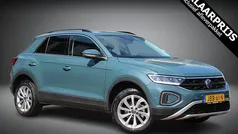 Blauw Gebruikt 2025 VW T-Roc Edition SUV | € 31.950 (Super prijs)