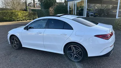 Occasion 2024 Mercedes CLA250e AMG line Sedan | € 33.495 (Goede deal)
