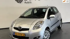 Grijs Gebruikt 2010 Toyota Yaris Hatchback | € 4.750 (Eerlijke prijs)