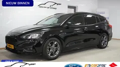 Zwart Gebruikt 2019 Ford Focus ST-Line Stationwagen | € 18.400 (Super prijs)