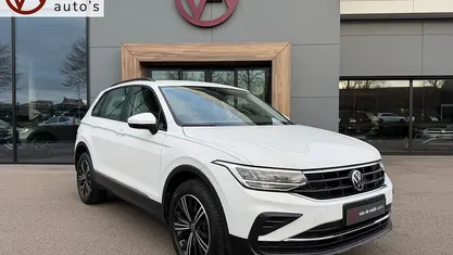 Suv Gebruikt 2022 VW Tiguan Life SUV | € 31.745 (Super prijs)