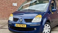 Blauw, metallic lak Gebruikt 2005 Renault Modus Luxe MPV | € 1.450 (Goede deal)