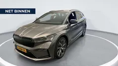 Grijs Gebruikt 2023 Skoda Enyaq iV SportLine SUV | € 31.440 (Eerlijke prijs)