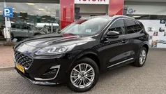 Zwart Gebruikt 2022 Ford Kuga Vignale SUV | € 29.450 (Eerlijke prijs)