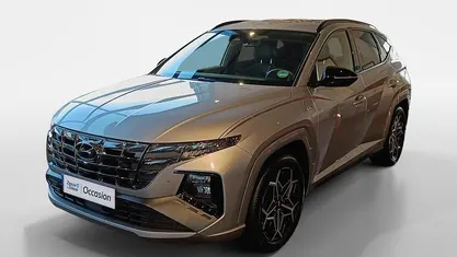 Shimmering silver pearl m (r2t) Occasion 2023 Hyundai Tucson N Line SUV | € 32.950 (Eerlijke prijs)