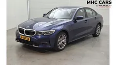 Blauw Gebruikt 2020 BMW 330 Basis Sedan | € 25.400 (Goede deal)