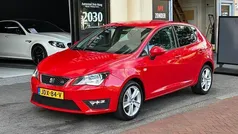 Rood Gebruikt 2017 Seat Ibiza CONNECT Hatchback | € 11.950 (Goede deal)