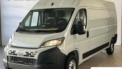Grijs Gebruikt 2024 Fiat Ducato S Van | € 29.222 (Super prijs)