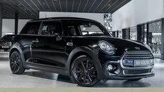 Gebruikt 2016 Mini Cooper Business Hatchback | € 11.900 (Eerlijke prijs)