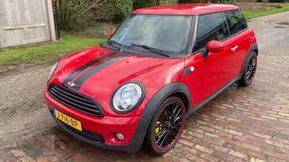 Rood Gebruikt 2010 Mini ONE Pepper Hatchback | € 3.650 (Eerlijke prijs)