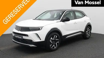 Wit Gebruikt 2023 Opel Mokka-e Elegance SUV | € 19.900 (Eerlijke prijs)