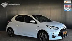 Wit Gebruikt 2020 Toyota Yaris Active Hatchback | € 18.950 (Eerlijke prijs)