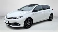 Gebruikt 2017 Toyota Auris Business Edition Hatchback | € 16.950 (Eerlijke prijs)
