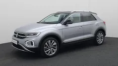 Grijs Gebruikt 2023 VW T-Roc Style SUV | € 30.880 (Eerlijke prijs)