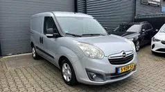 (metallic) Gebruikt 2012 Opel Combo Sedan | € 4.795 (Eerlijke prijs)