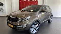 Bruin Gebruikt 2015 Kia Sportage Start SUV | € 12.950 (Eerlijke prijs)