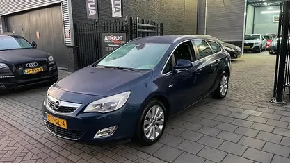 Occasion Opel Astra Cosmo 140 PK (102 kW) 2011 Stationwagen