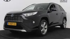 Zwart Gebruikt 2022 Toyota RAV4 Hybrid Style SUV | € 38.445 (Eerlijke prijs)