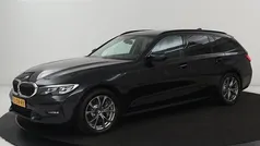 Zwart Gebruikt 2021 BMW 330 Stationwagen | € 25.900 (Super prijs)