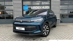 Blauw Gebruikt 2025 VW Tiguan Life SUV | € 45.895 (Goede deal)