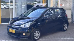 Zwart Gebruikt 2016 Hyundai i10 Comfort Hatchback | € 8.695 (Eerlijke prijs)
