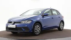Blauw Gebruikt 2023 VW Polo Life Hatchback | € 18.440 (Goede deal)