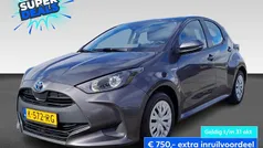 Gebruikt 2021 Toyota Yaris Hybrid Active Hatchback | € 17.940 (Eerlijke prijs)