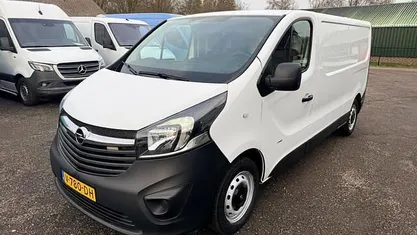 Wit Gebruikt 2017 Opel Vivaro MPV | € 6.950 (Eerlijke prijs)