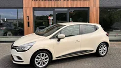 Hatchback Gebruikt 2017 Renault Clio IV LIMITED Hatchback | € 8.795 (Eerlijke prijs)