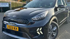 Zwart (metallic) Gebruikt 2020 Kia Niro SUV | € 20.949 (Goede deal)