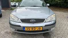 Grijs Gebruikt 2005 Ford Mondeo Futura Stationwagen | € 950 (Goede deal)