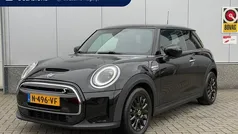 Gebruikt 2021 Mini Cooper SE Hatchback | € 18.390 (Eerlijke prijs)