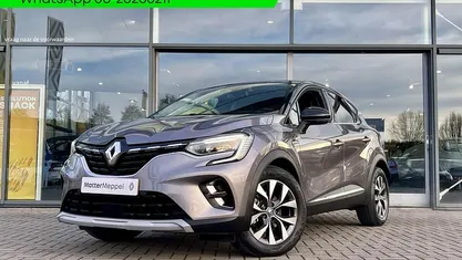 Grijs Occasion 2020 Renault Captur Intens SUV | € 18.900 (Eerlijke prijs)